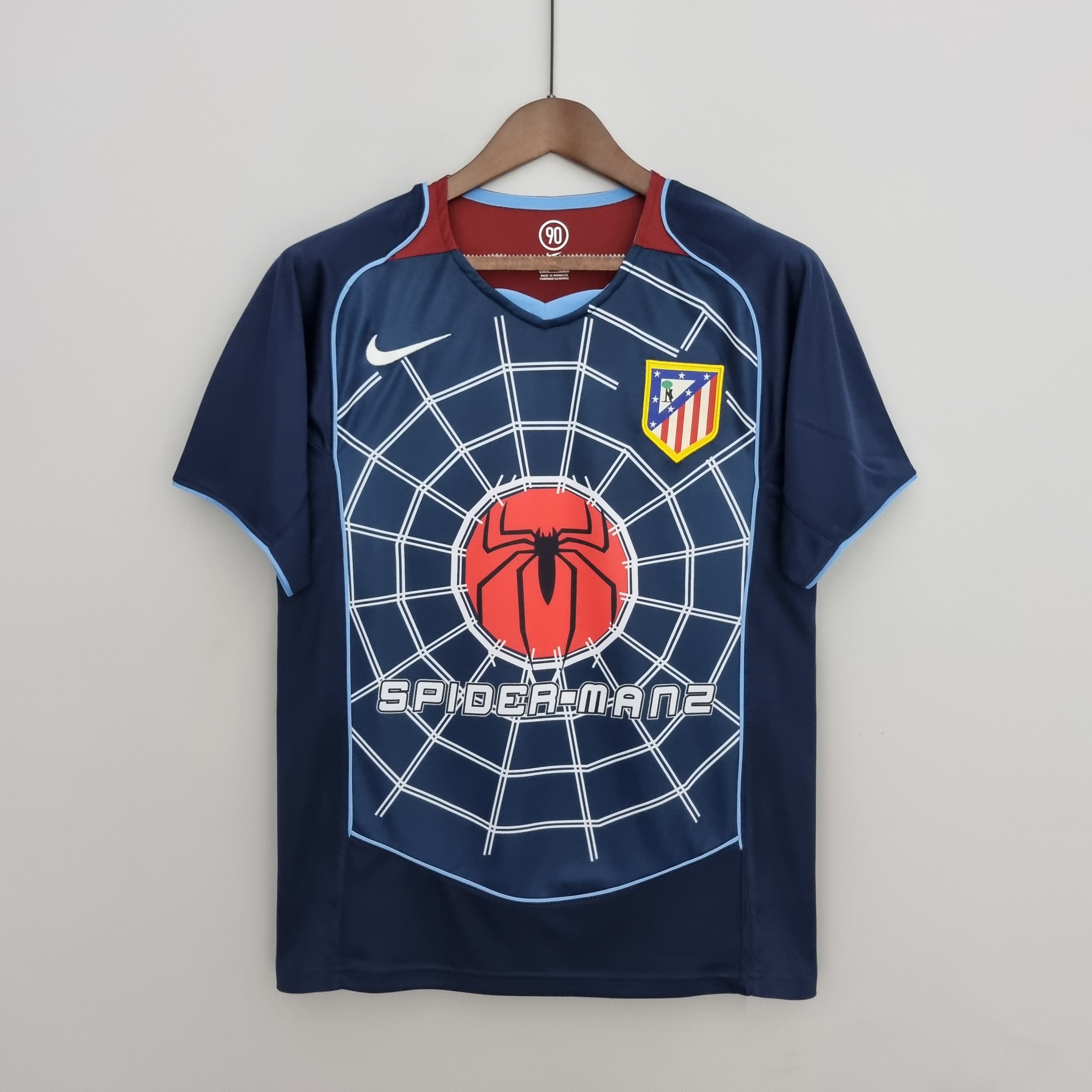 ATLÉTICO DE MADRID III 04/05 HOMBRE (RETRO) - Vitrine Futebolística