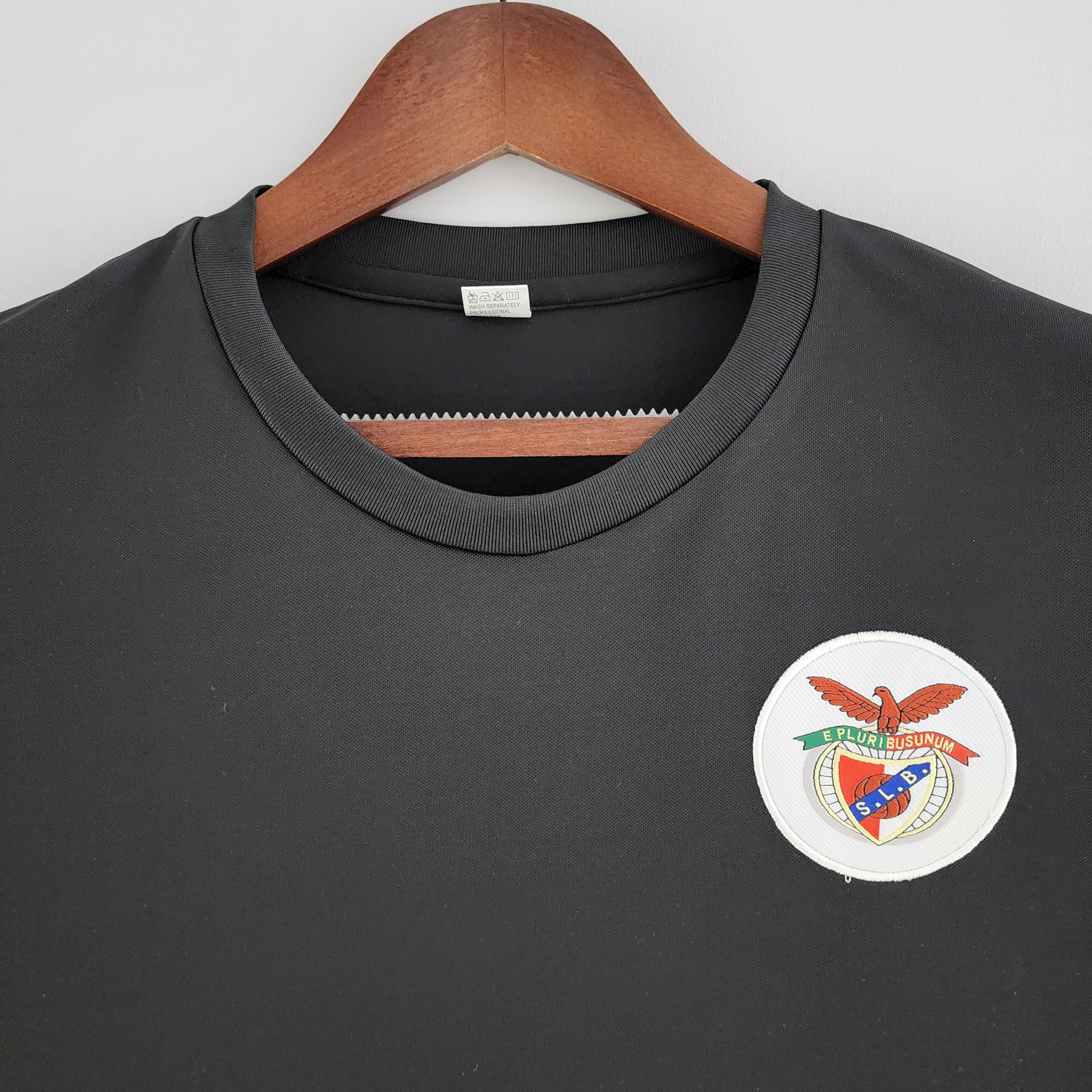BENFICA III 73/74 HOMBRE (RETRO) - Vitrine Futebolística