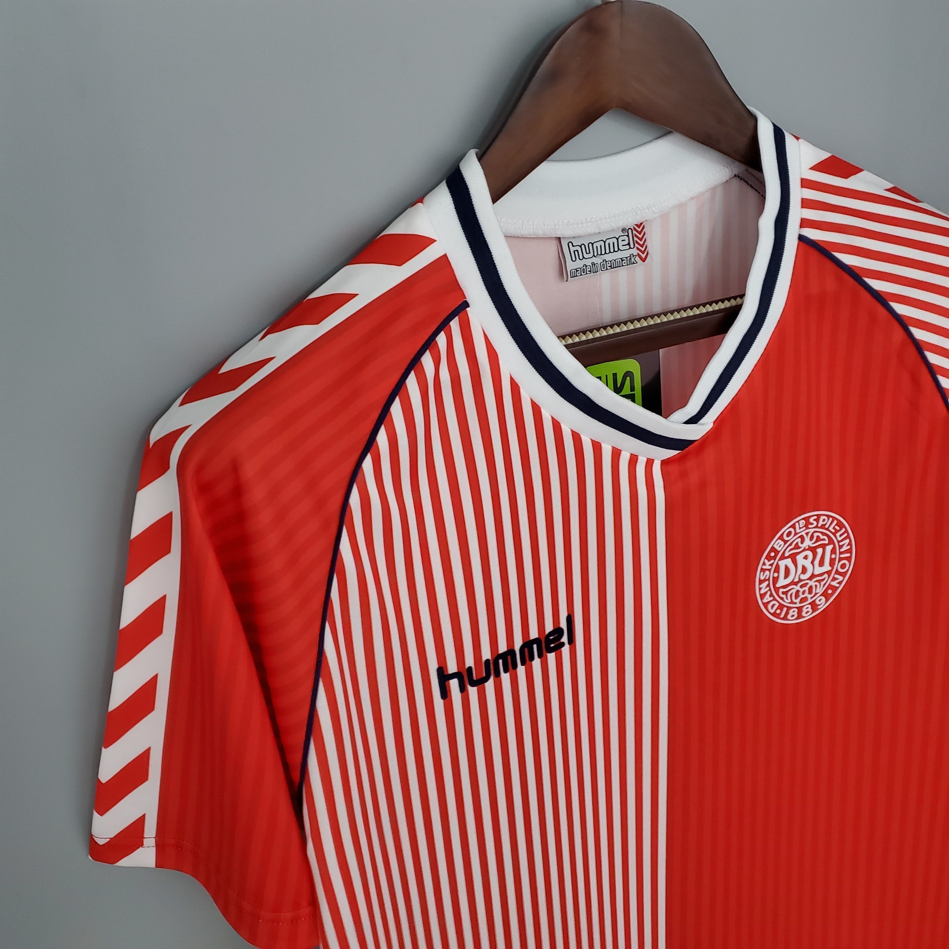 DINAMARCA I 86/87 HOMBRE (RETRO) - Vitrine Futebolística