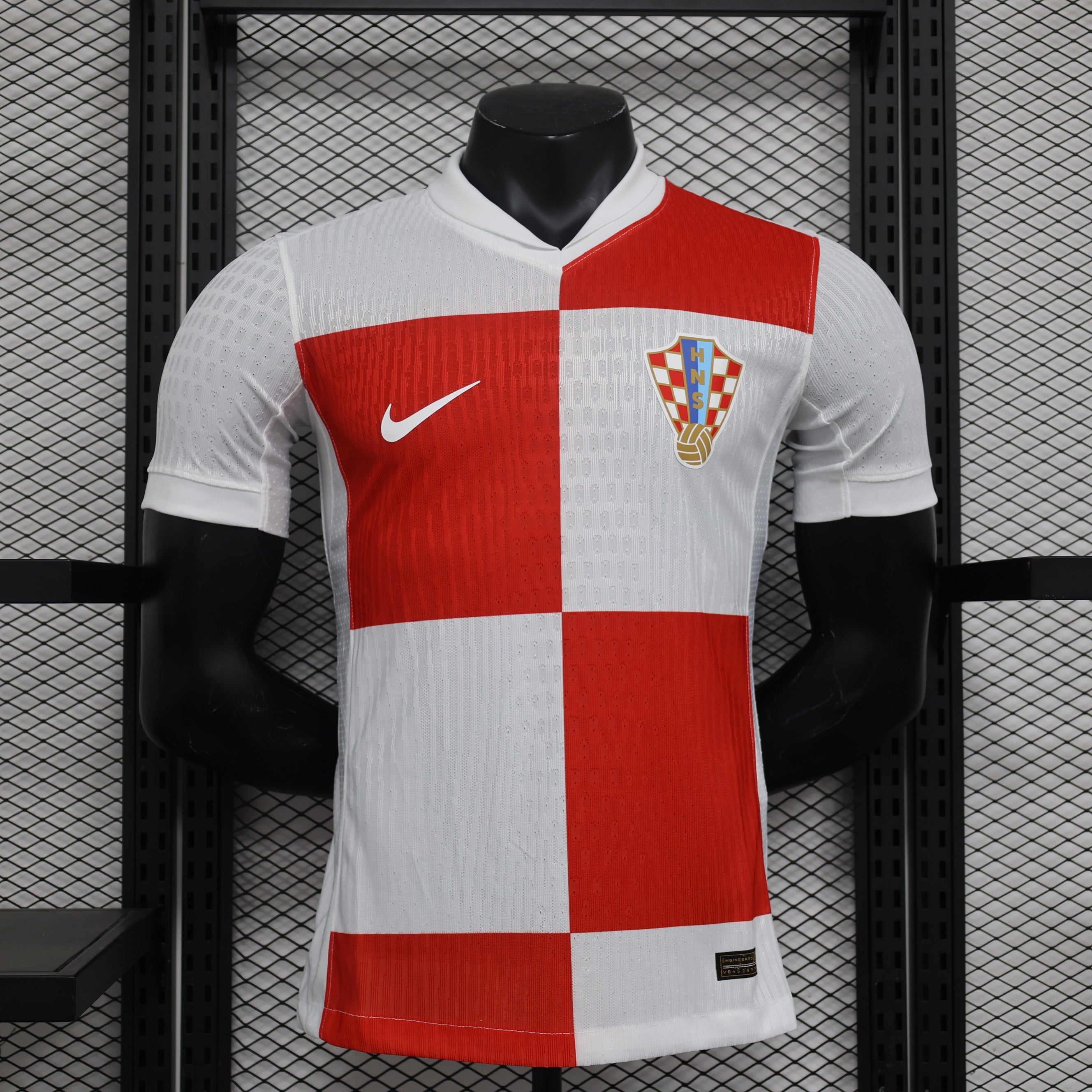 CAMISETA CROACIA I EURO 2024 HOMBRE (VERSIÓN JUGADOR) - Vitrine Futebolística