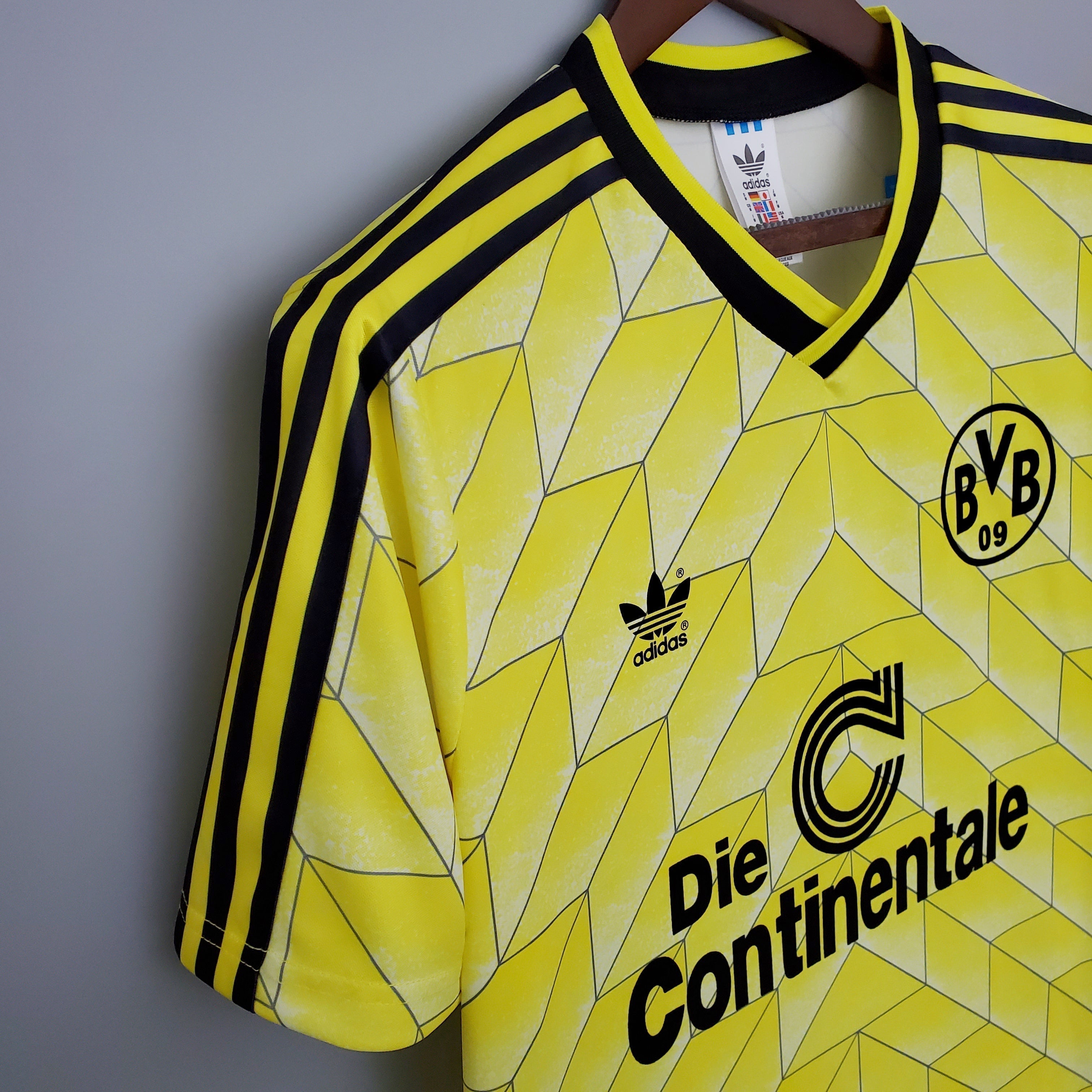 BORUSSIA DORTMUND III 1988 HOMBRE (RETRO) - Vitrine Futebolística