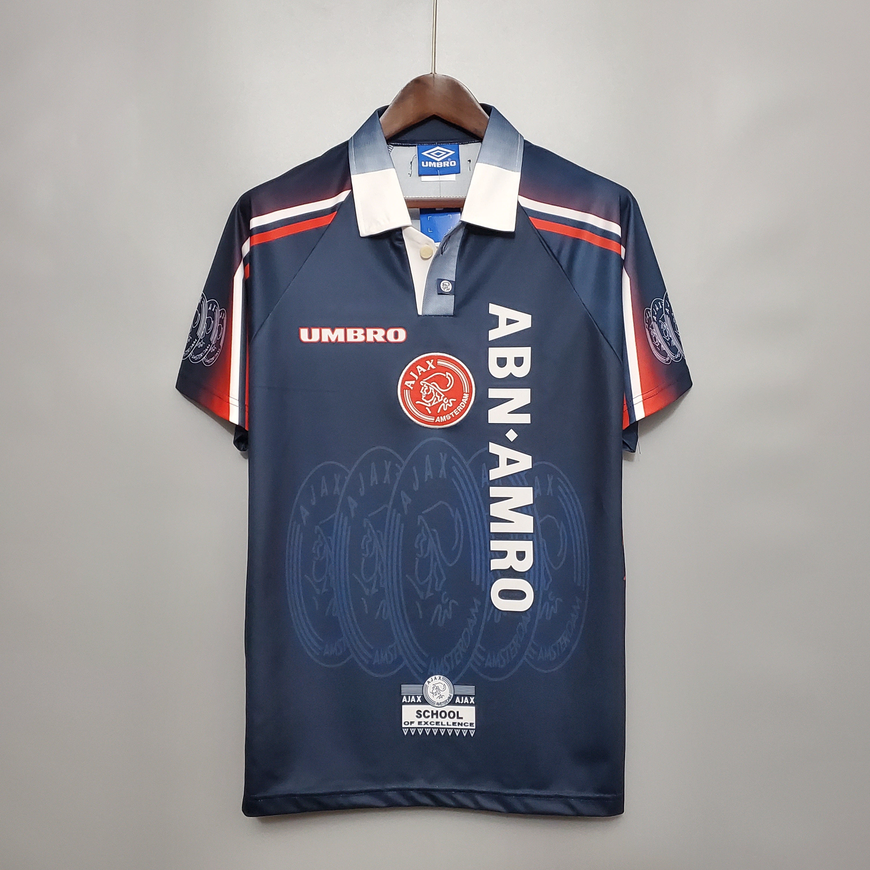 AJAX III 97/98 HOMBRE (RETRO) - Vitrine Futebolística