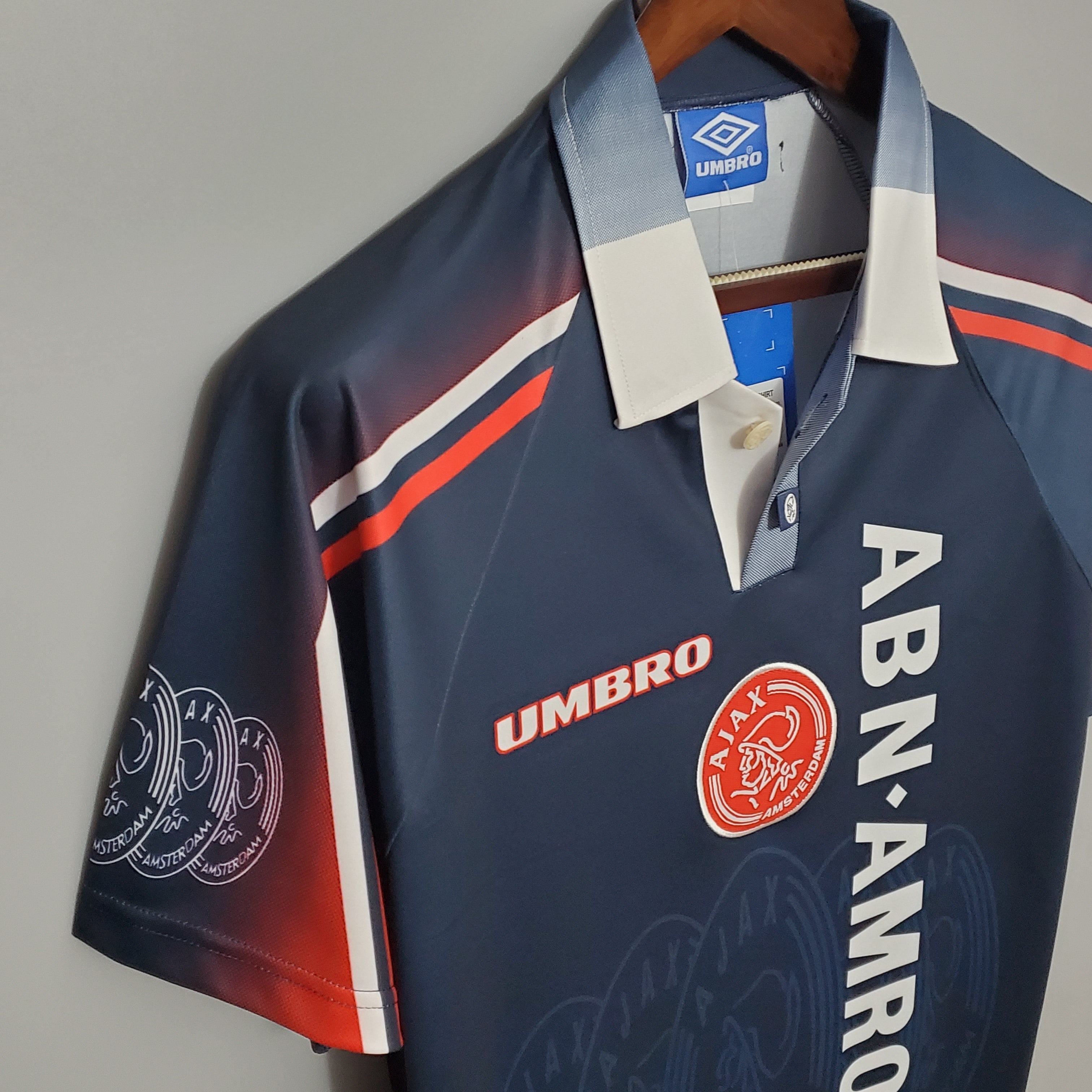 AJAX III 97/98 HOMBRE (RETRO) - Vitrine Futebolística